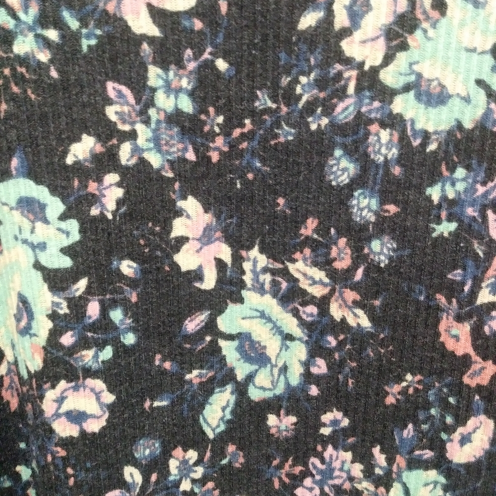 LuLaRoe Sarah - Picture 3 of 5